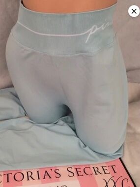 Victoria Secret PINK Leggings